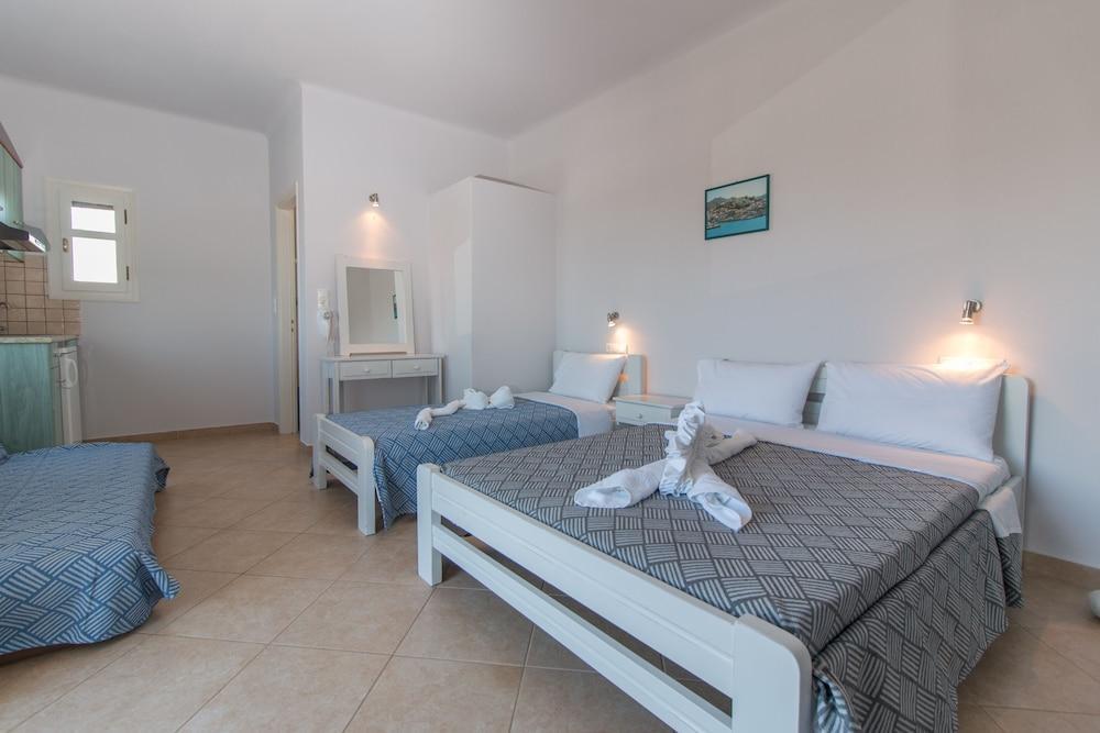Kalea Luxury Villas Agia Anna  エクステリア 写真